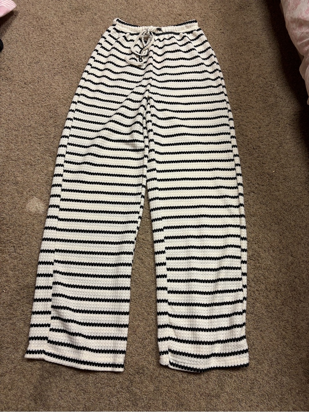 Forever 21 Black & White Striped Knit Pants